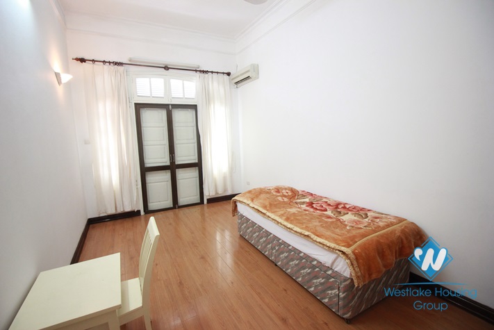 Lakeside house with small yard and nice terrace for rent in Tay Ho